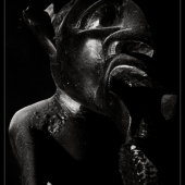 statue-001(C).jpg